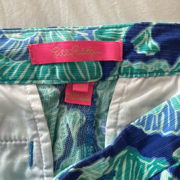 Lilly Pulitzer Bay Blue Coasting The Buttercup Scallop
Hem Shorts - Picture 4 of 5